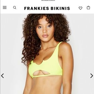 Frankies Bikini Cold Top & Willa Bottom